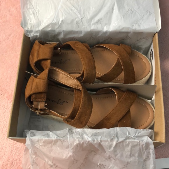 Platform Espadrilles! In box! - Picture 2 of 5